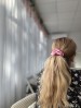 Rožinė šilkinė plaukų gumelė visutinė 